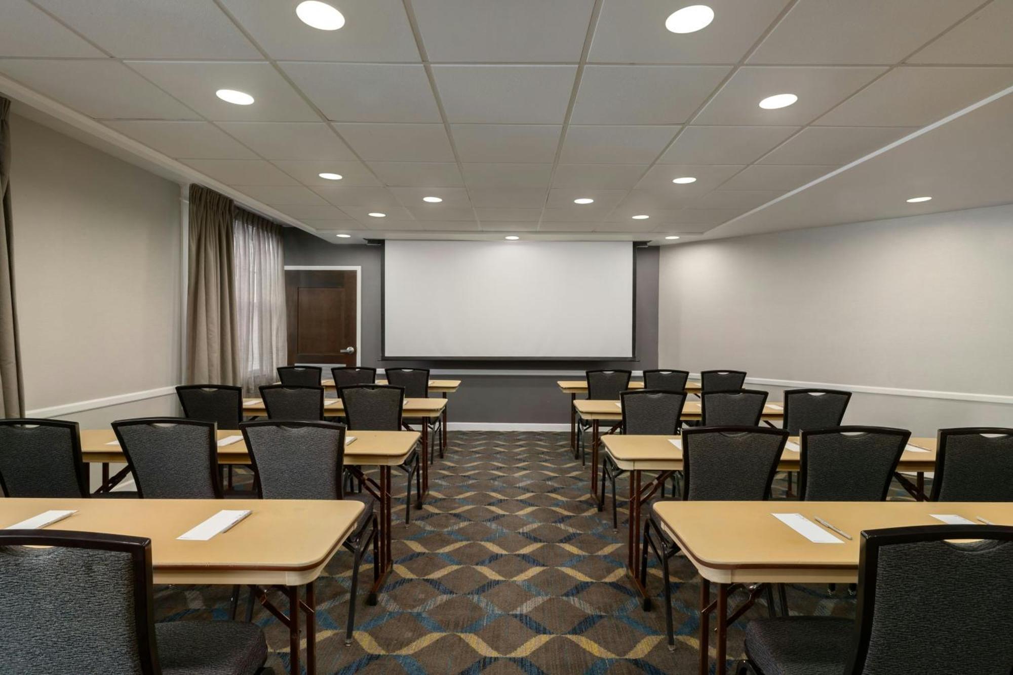 Residence Inn By Marriott Richmond Chester Woodvale Экстерьер фото