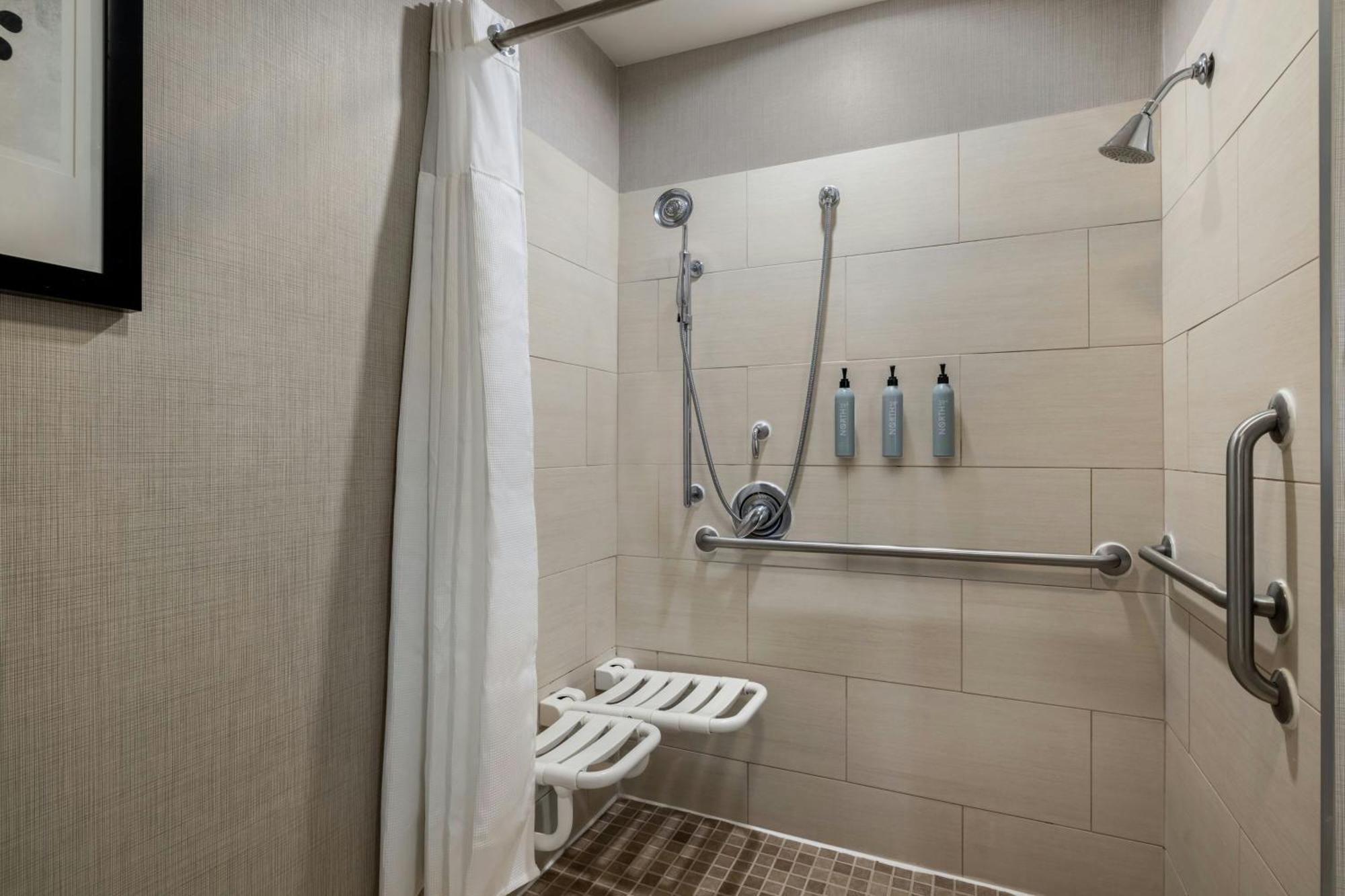 Residence Inn By Marriott Richmond Chester Woodvale Экстерьер фото