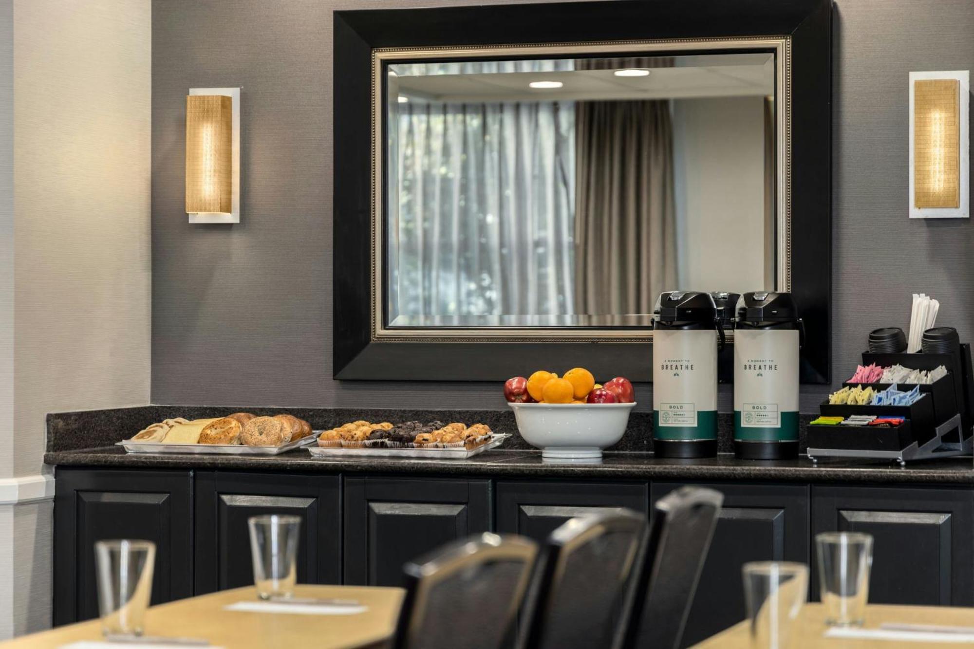 Residence Inn By Marriott Richmond Chester Woodvale Экстерьер фото